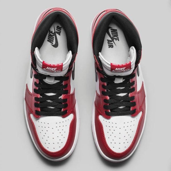 AIR JORDAN 1 RETRO HIGH – CHICAGO BULLS
