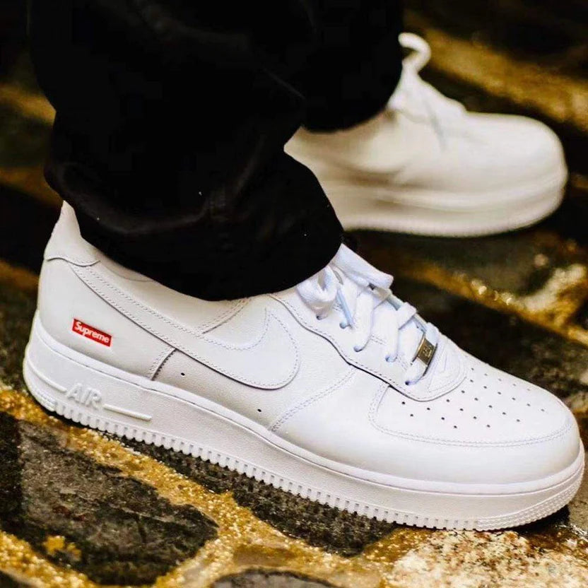 Nike Air Force 1 Low - “Supreme” - Limited Edition