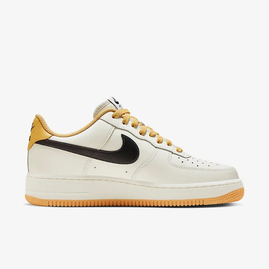 Nike Air Force 1 Low Sail/Gold